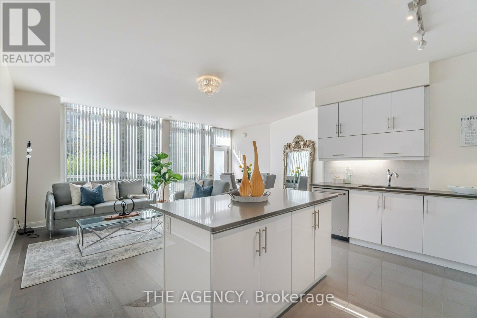 105 - 825 Church Street, Toronto, Ontario  M4W 3Z4 - Photo 12 - C13117132