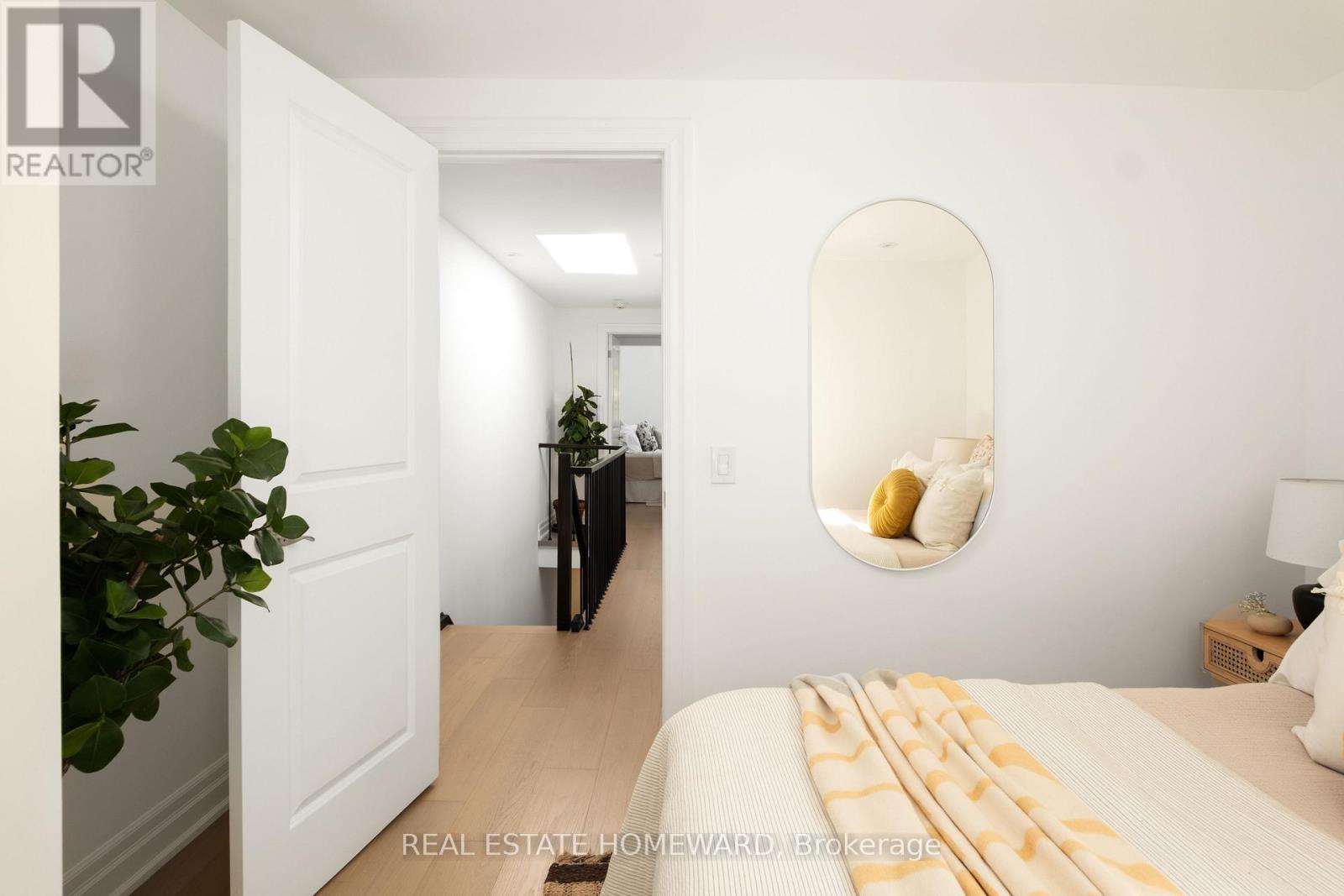 631 Logan Avenue, Toronto, Ontario  M4K 3C2 - Photo 24 - E13116990