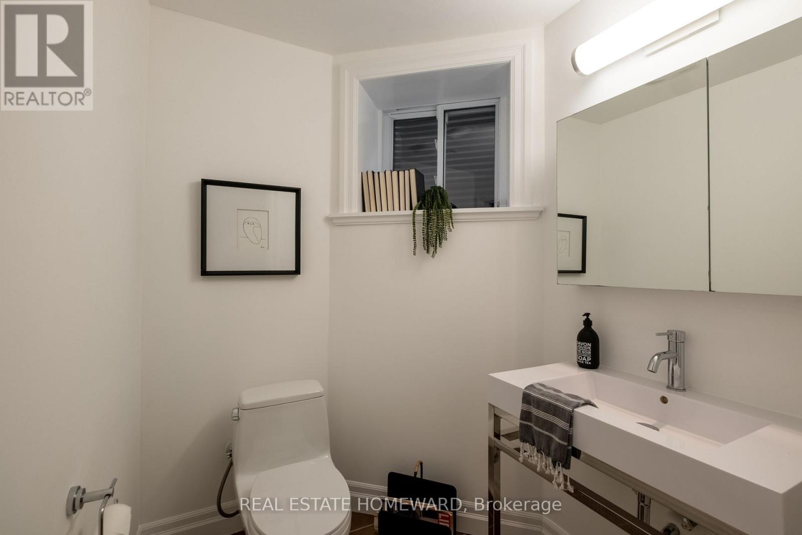 631 Logan Avenue, Toronto, Ontario  M4K 3C2 - Photo 31 - E13116990