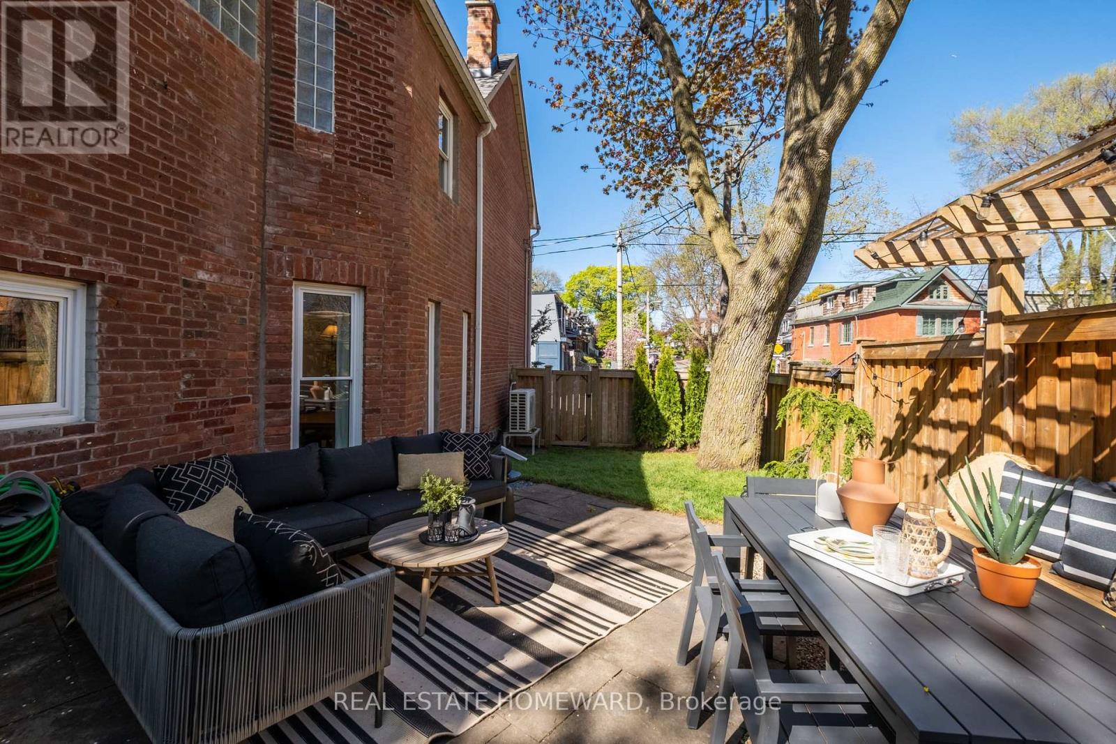 631 Logan Avenue, Toronto, Ontario  M4K 3C2 - Photo 35 - E13116990