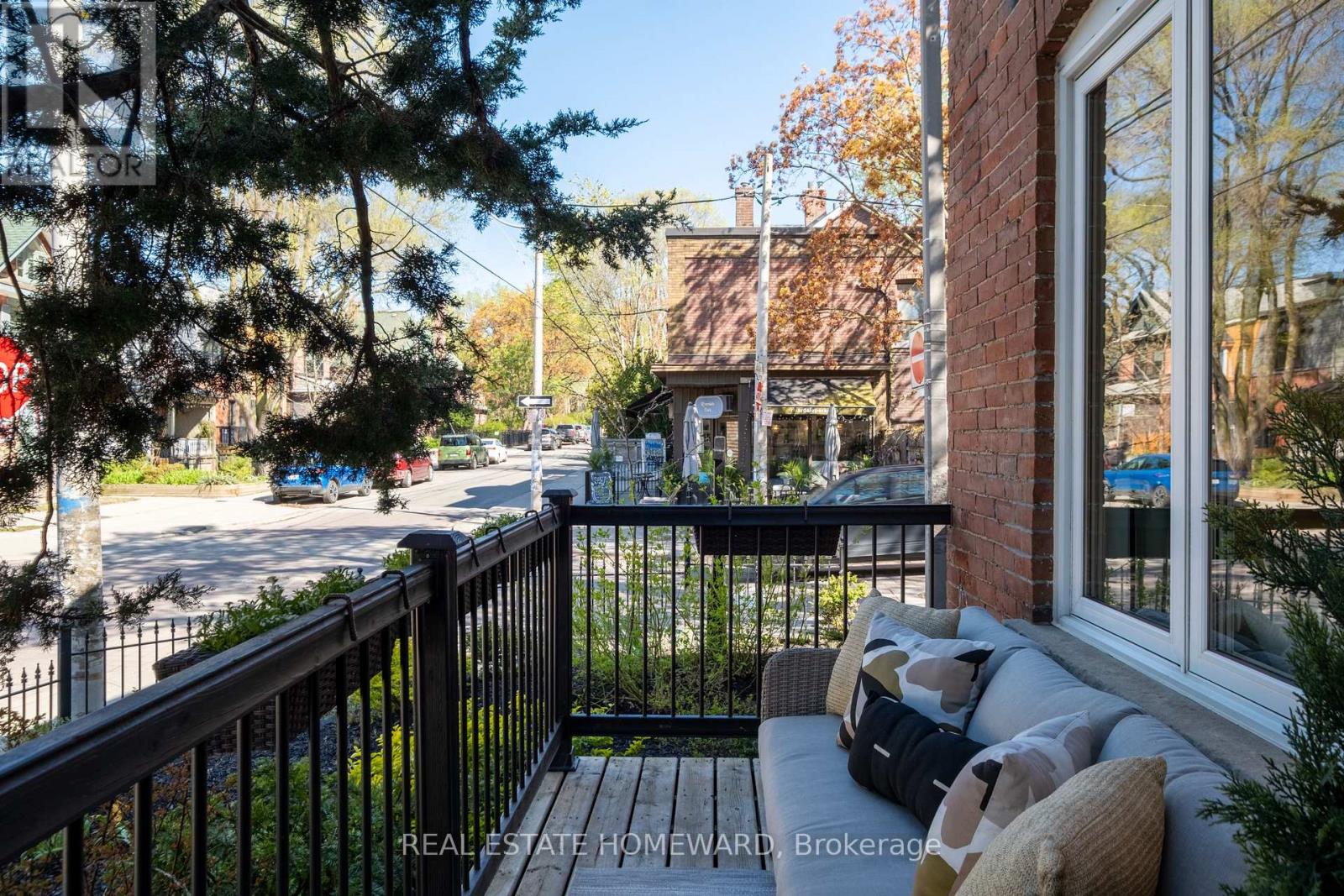 631 Logan Avenue, Toronto, Ontario  M4K 3C2 - Photo 41 - E13116990
