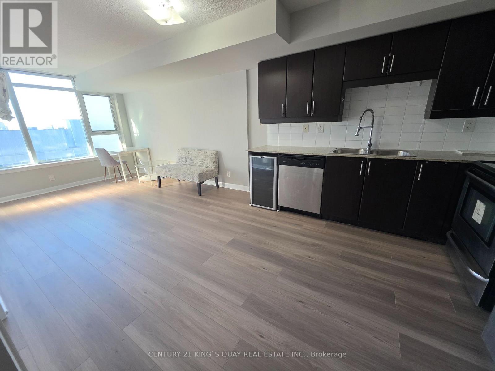1711 - 190 Borough Drive, Toronto, Ontario  M1P 0B6 - Photo 2 - E13117130
