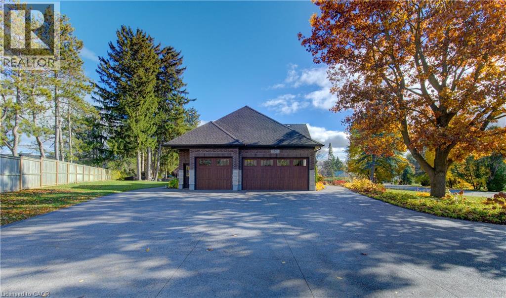 52 Edgehill Drive, Kitchener, Ontario  N2P 2C6 - Photo 3 - 40829457