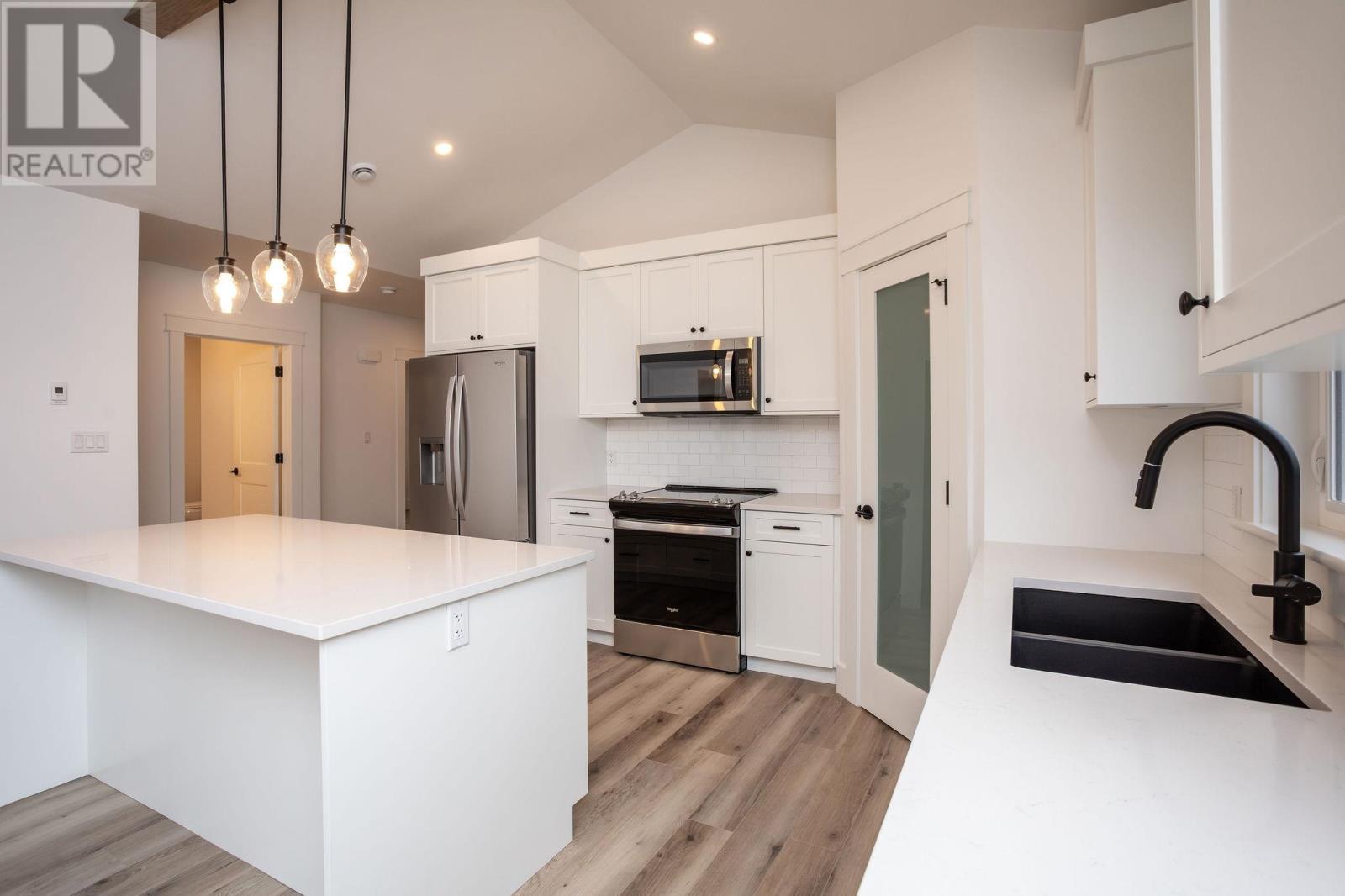 24 Shirley Street, Charlottetown, Prince Edward Island  C1C 0X8 - Photo 28 - 202610570
