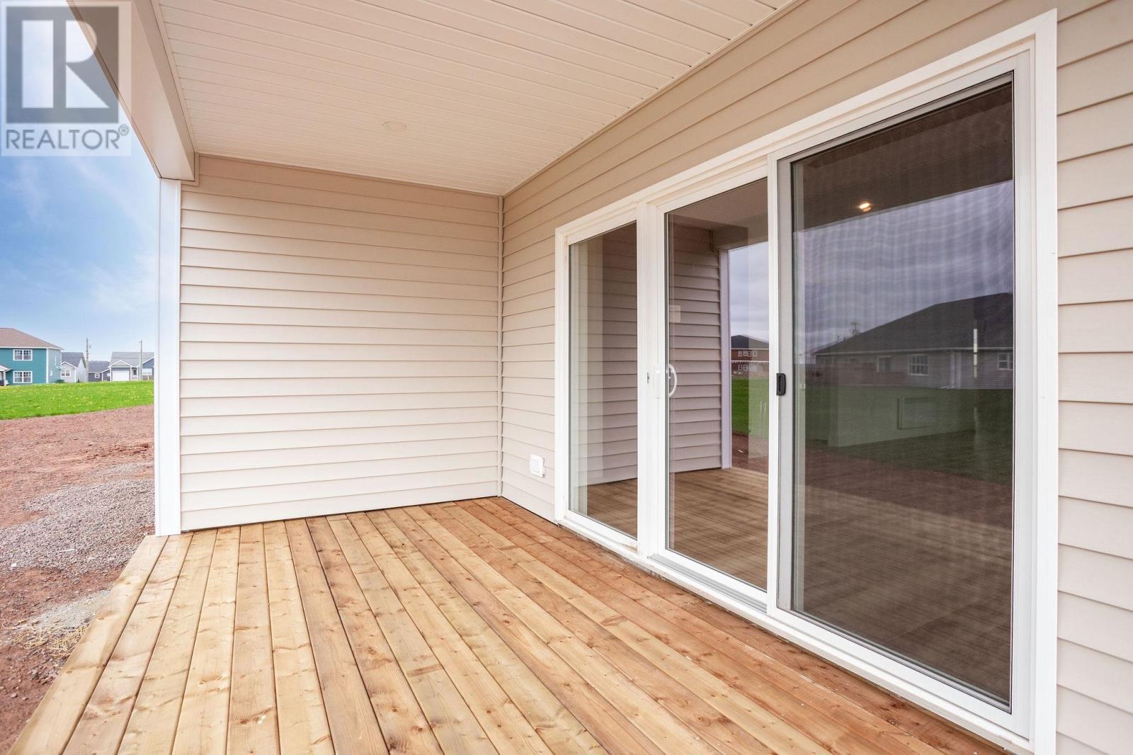 24 Shirley Street, Charlottetown, Prince Edward Island  C1C 0X8 - Photo 36 - 202610570