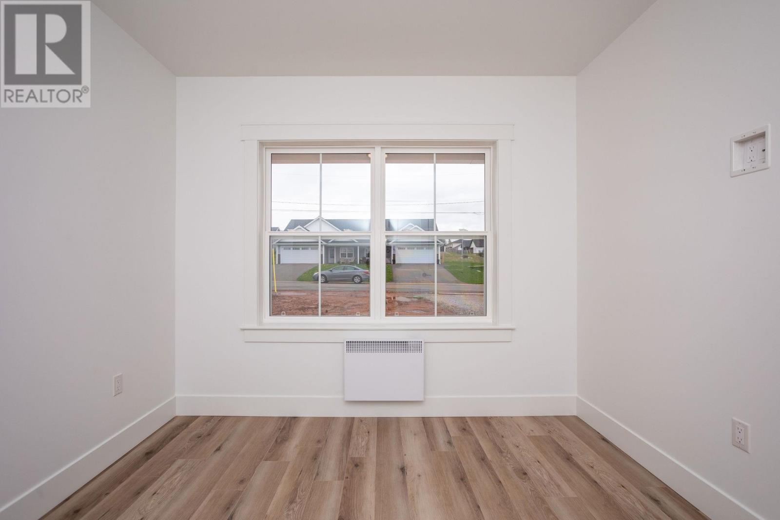24 Shirley Street, Charlottetown, Prince Edward Island  C1C 0X8 - Photo 7 - 202610570