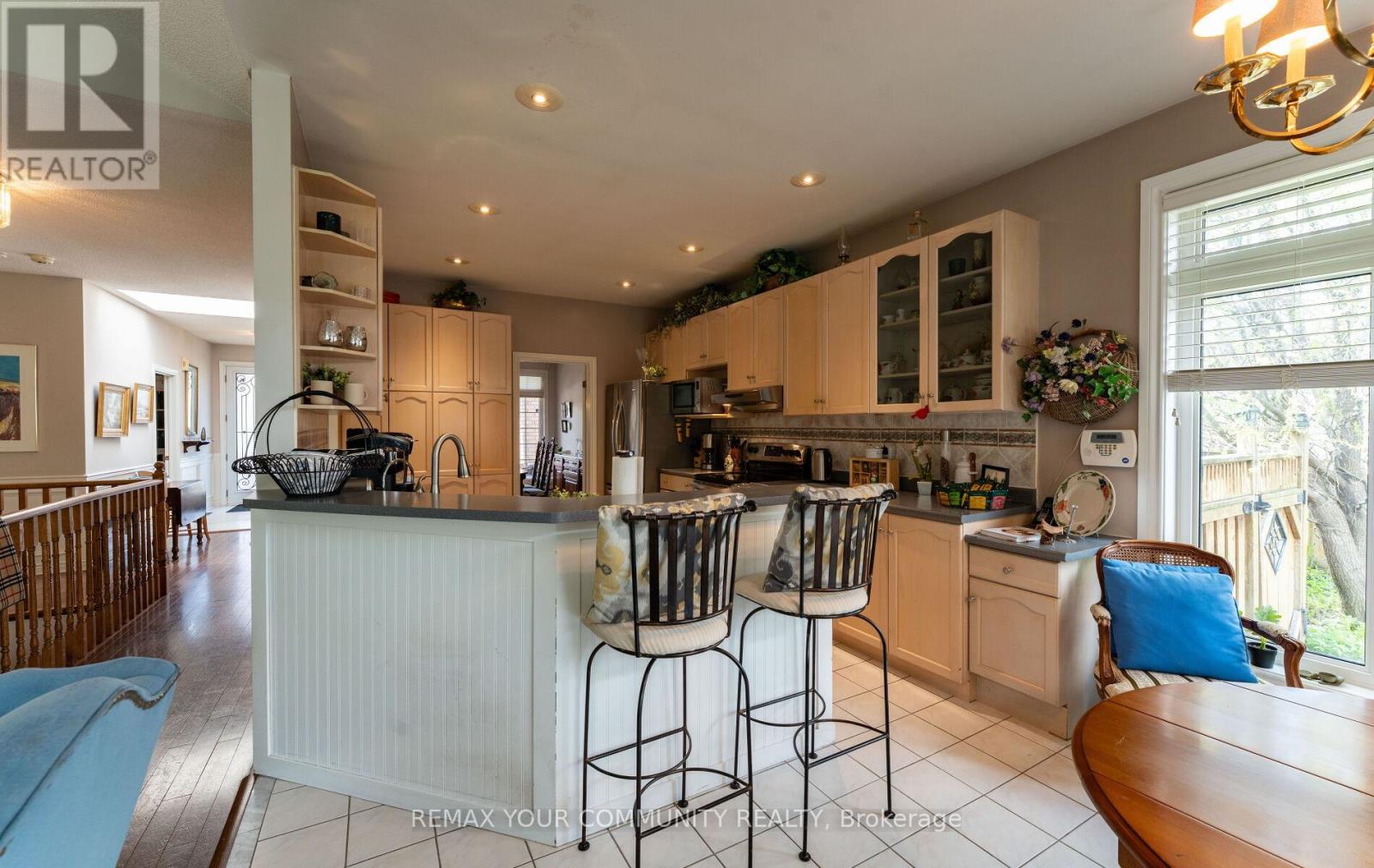 863 Shadrach Drive, Newmarket, Ontario  L3X 2H3 - Photo 12 - N13117020