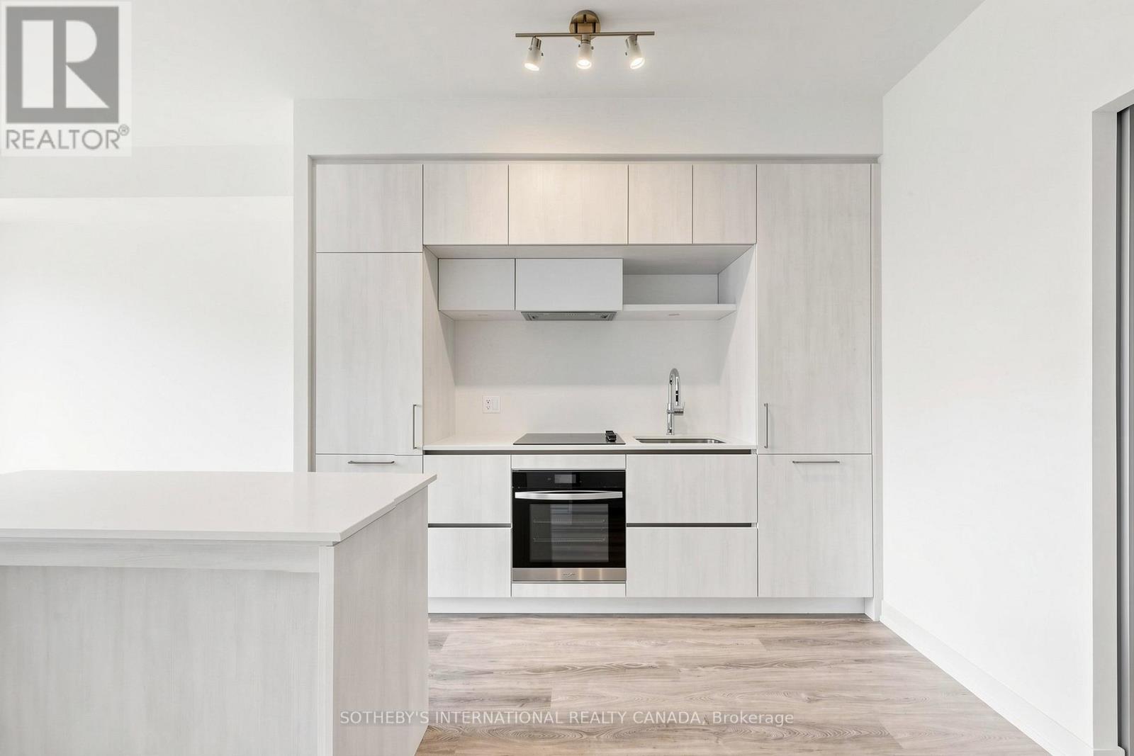 1132 - 2 David Eyer Road, Richmond Hill, Ontario  L4S 0N6 - Photo 11 - N13117104