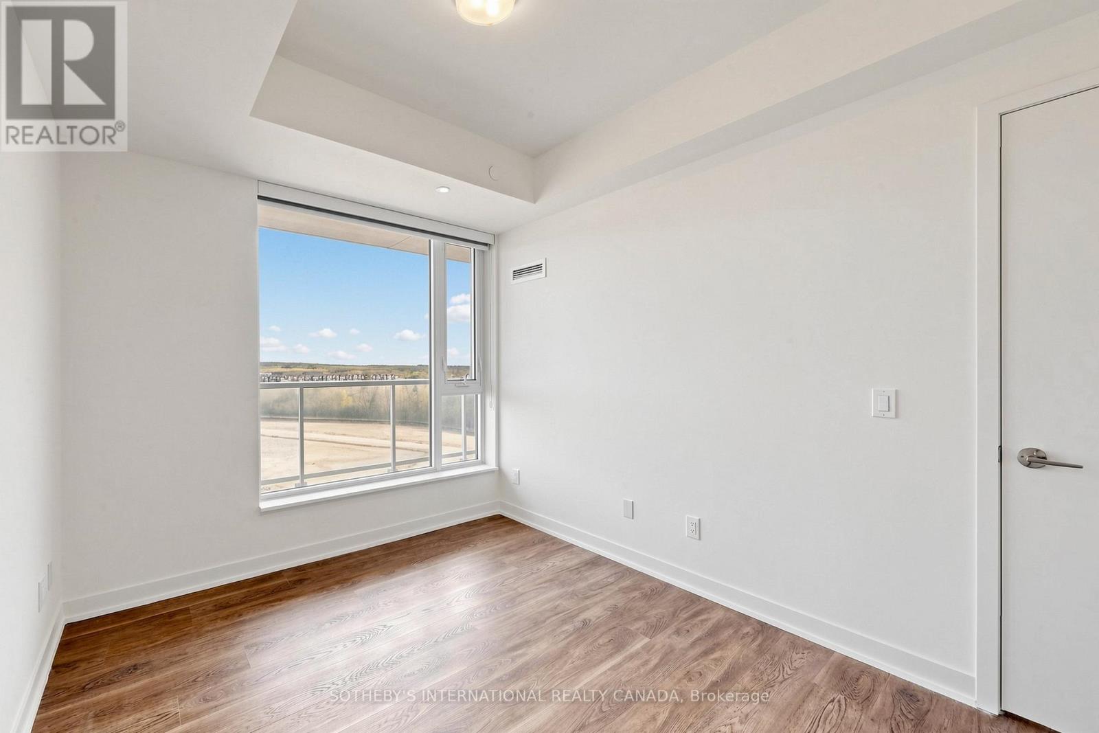 1127 - 2 David Eyer Road, Richmond Hill, Ontario  L4S 0N6 - Photo 12 - N13117116