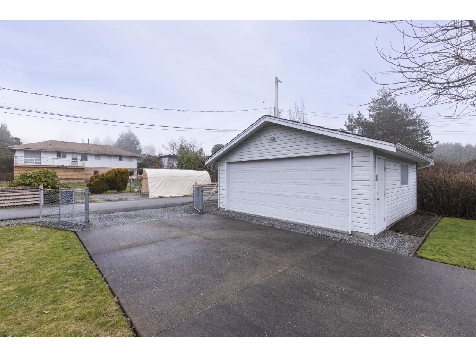 13771 Malabar Avenue, White Rock, British Columbia  V4B 2X8 - Photo 15 - R3122557