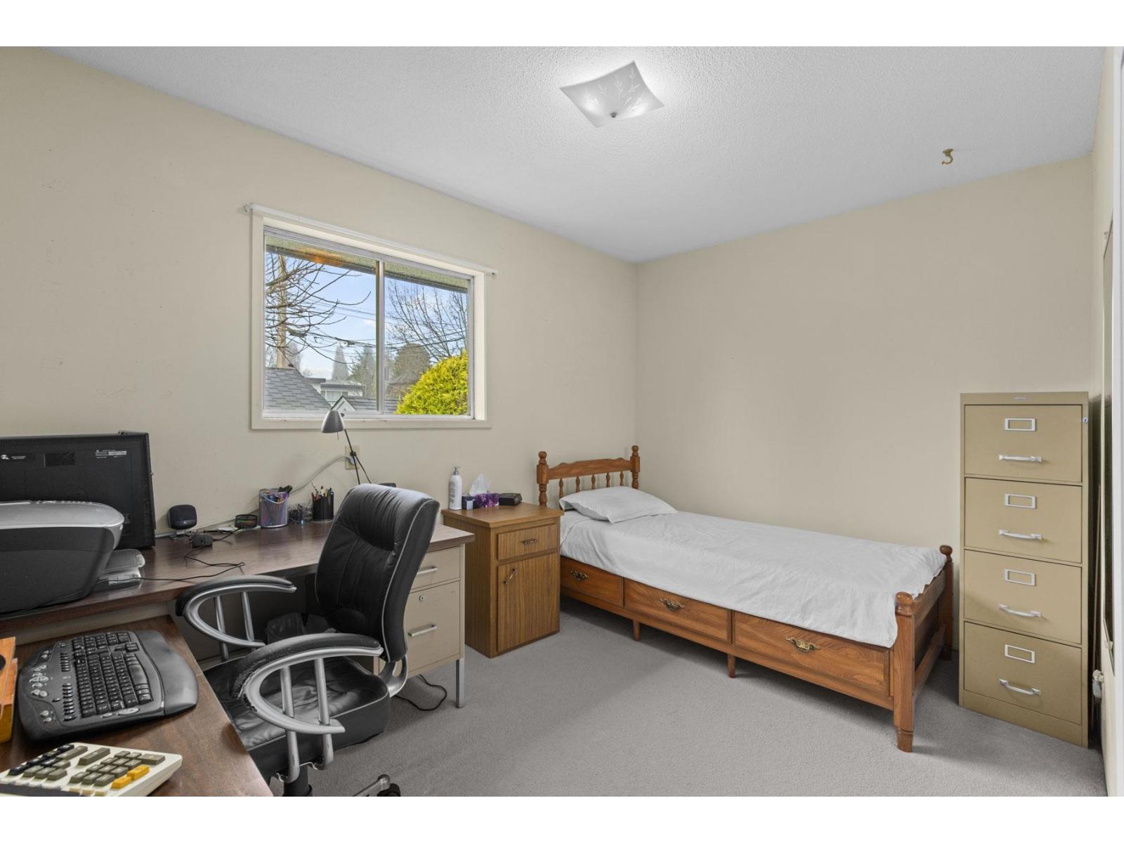13771 Malabar Avenue, White Rock, British Columbia  V4B 2X8 - Photo 8 - R3122557