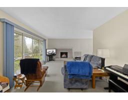 13771 MALABAR AVENUE, White Rock, British Columbia