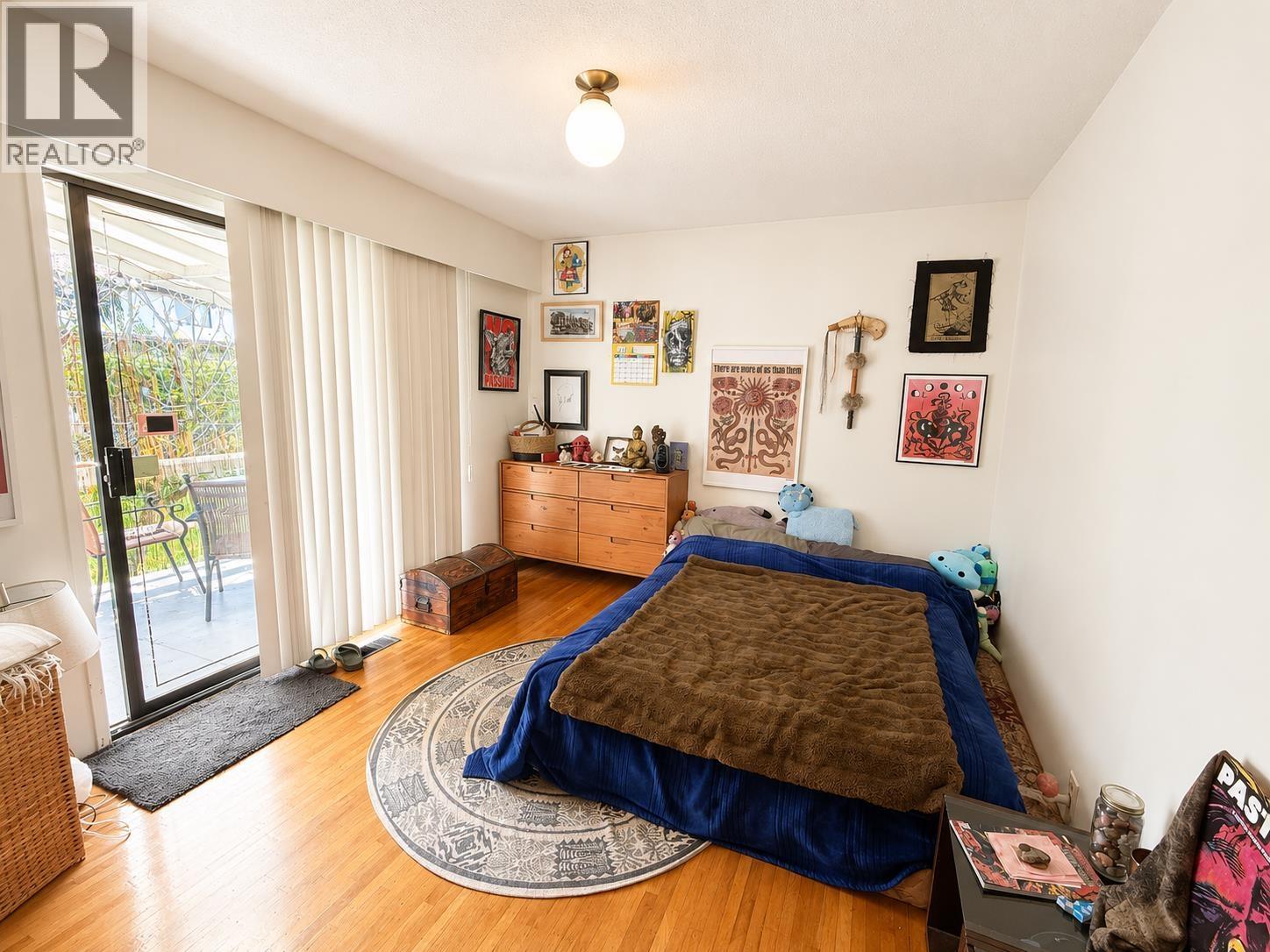 5006 Fulwell Street, Burnaby, British Columbia  V5G 1P2 - Photo 15 - R3121893