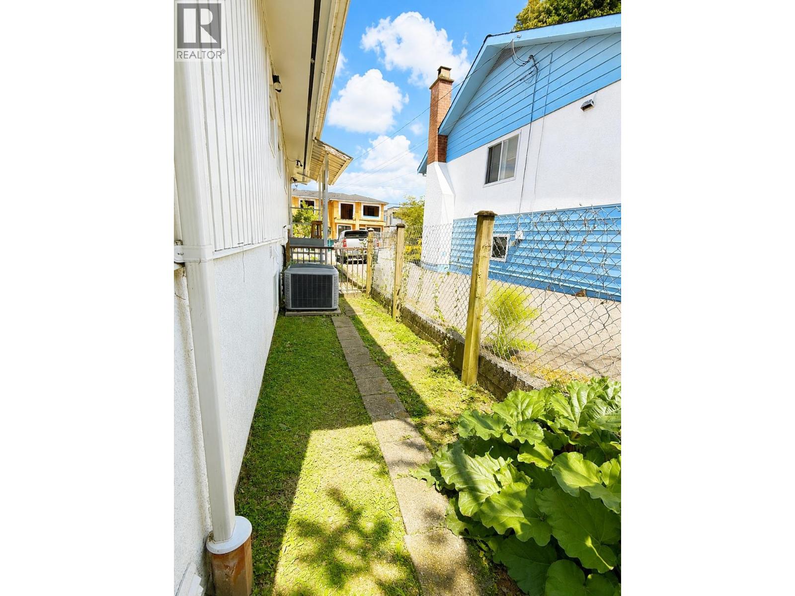 5006 Fulwell Street, Burnaby, British Columbia  V5G 1P2 - Photo 27 - R3121893