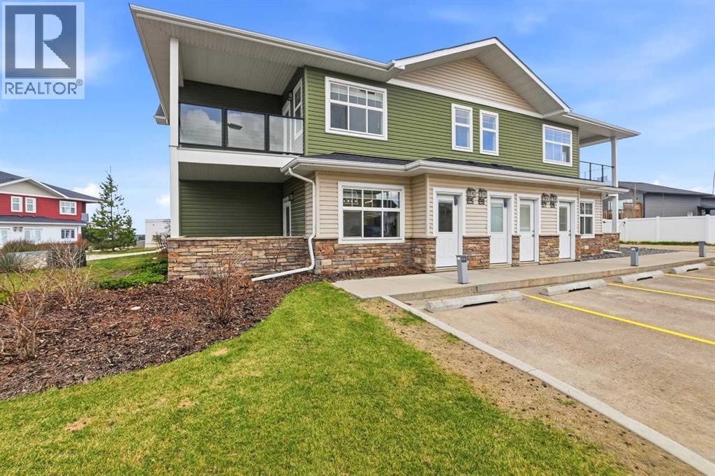 E5, 5300 Vista Trail, Blackfalds, Alberta  T4M 0L8 - Photo 2 - A2310315