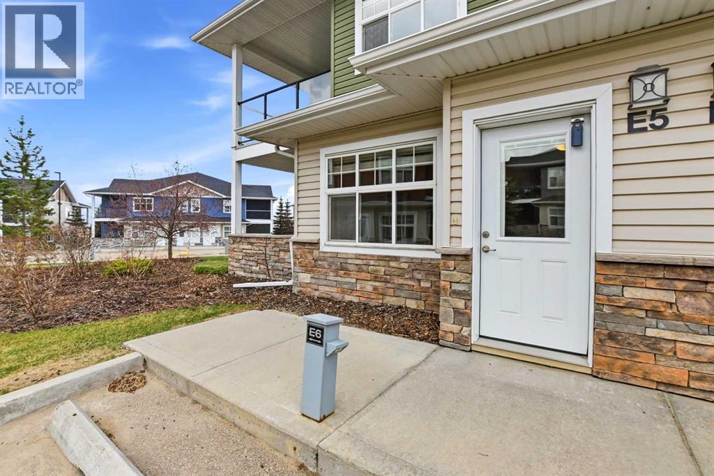 E5, 5300 Vista Trail, Blackfalds, Alberta  T4M 0L8 - Photo 3 - A2310315