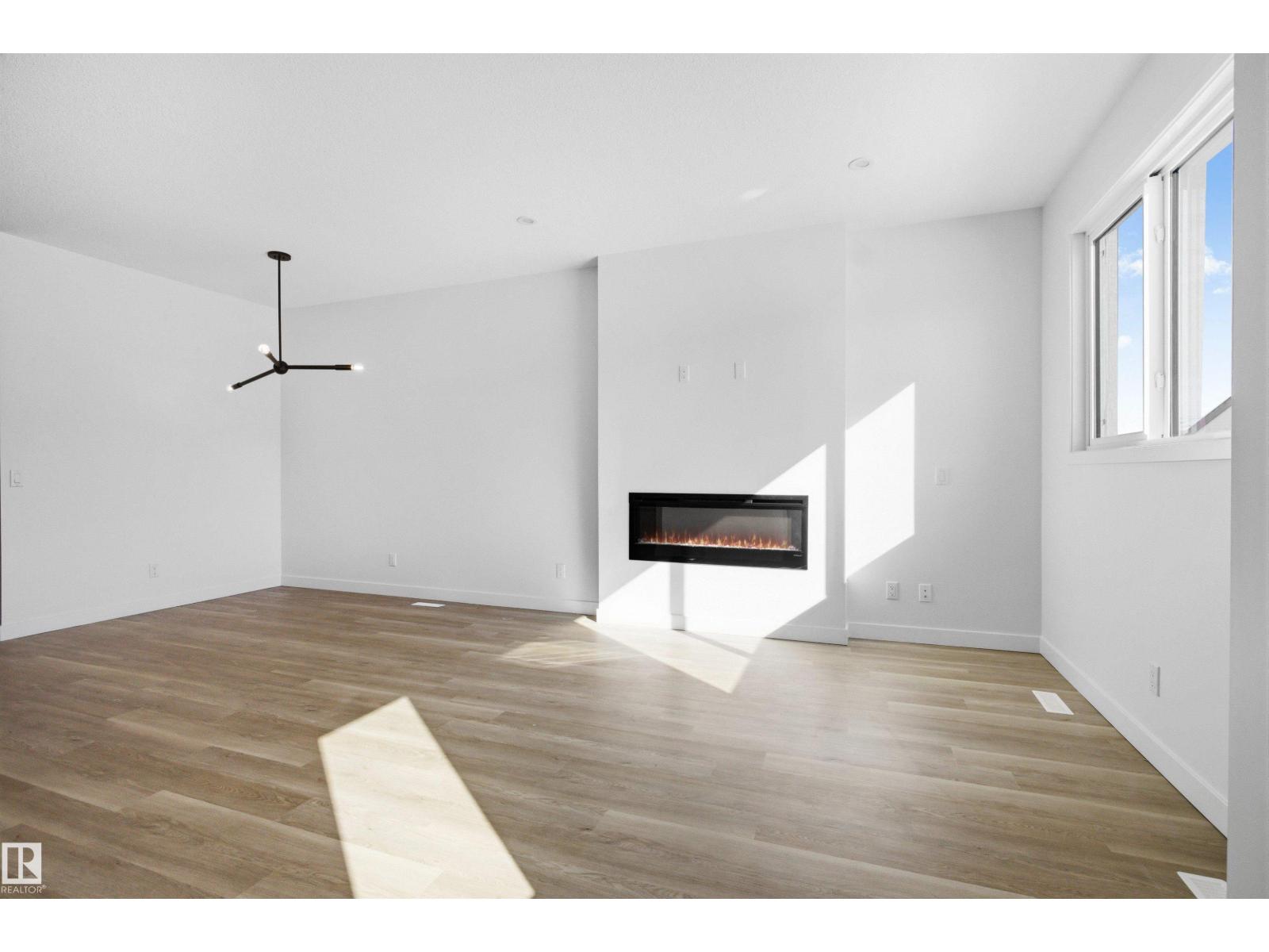1227 Cristall Wy Sw, Edmonton, Alberta  T6W 5T1 - Photo 7 - E4482766