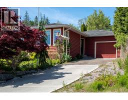 5599 MEDUSA PLACE, Sechelt, British Columbia