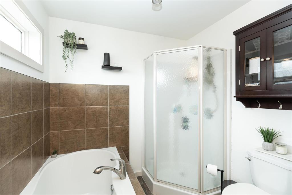 452 First Street, Steinbach, Manitoba  R5G 0L7 - Photo 16 - 202610255