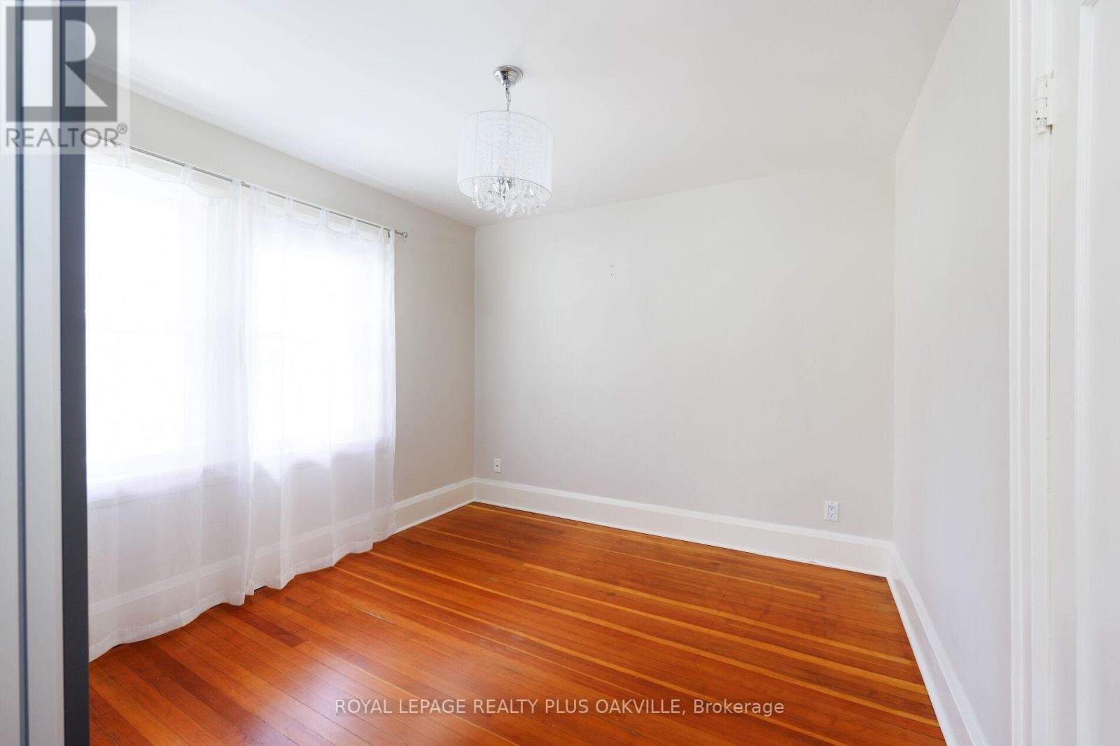 373 Rossmore Boulevard, Burlington, Ontario  L7N 1R9 - Photo 29 - W13117012