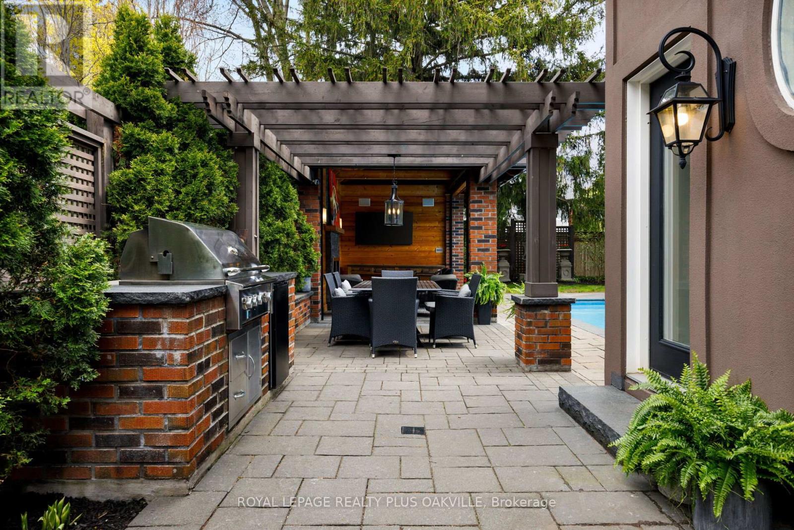 373 Rossmore Boulevard, Burlington, Ontario  L7N 1R9 - Photo 40 - W13117012