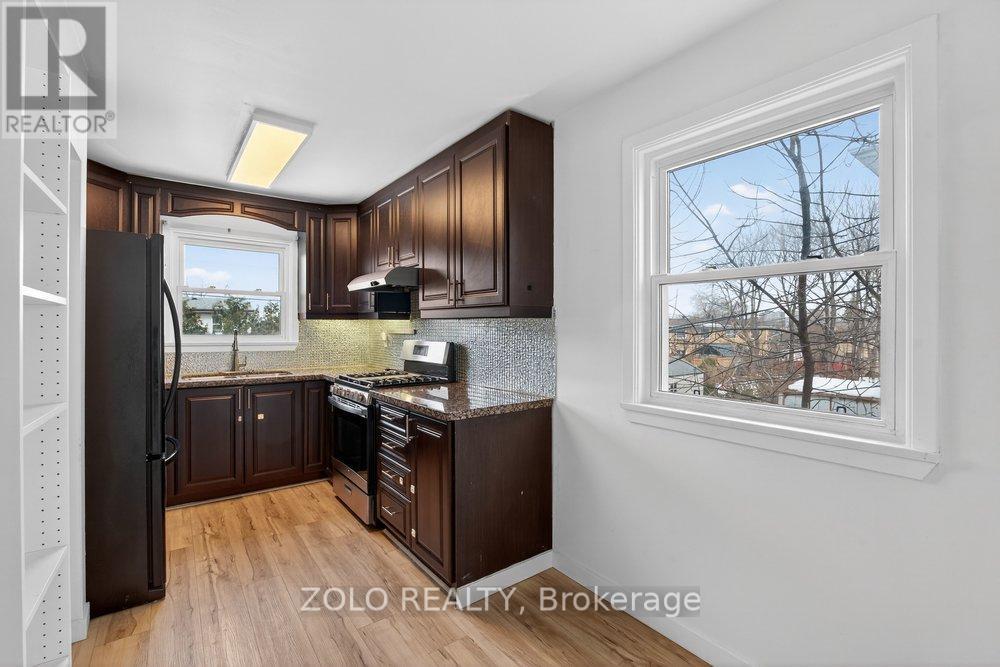 3 - 20 BRIDESBURG DRIVE, Toronto, Ontario