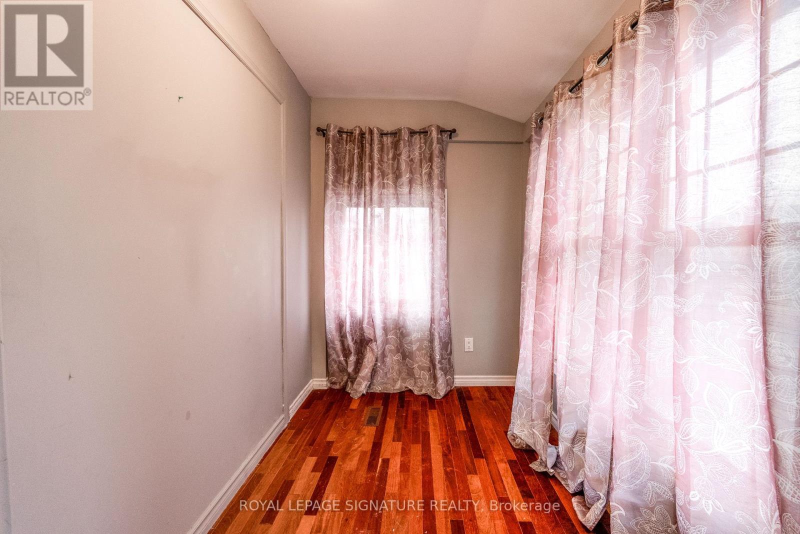 Main - 6 Trueman Street, Brampton, Ontario  L6W 3A8 - Photo 19 - W13117026