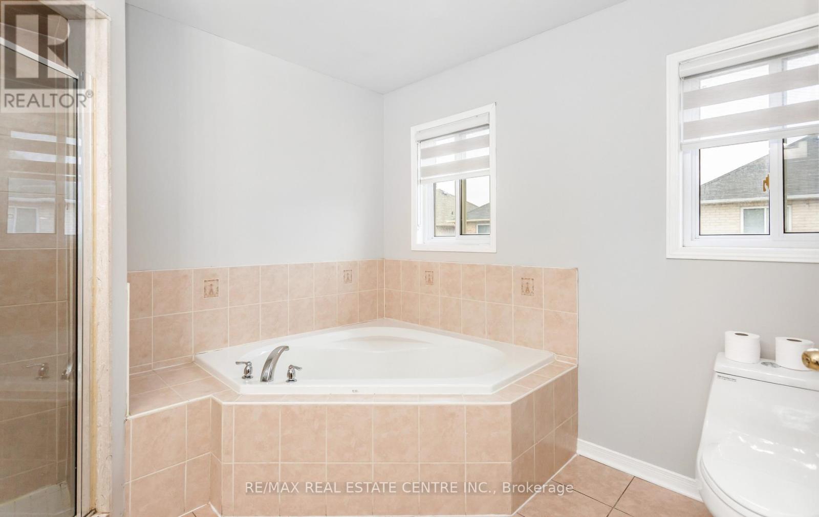 58 Knightswood Crescent, Brampton, Ontario  L7A 3W9 - Photo 25 - W13117034