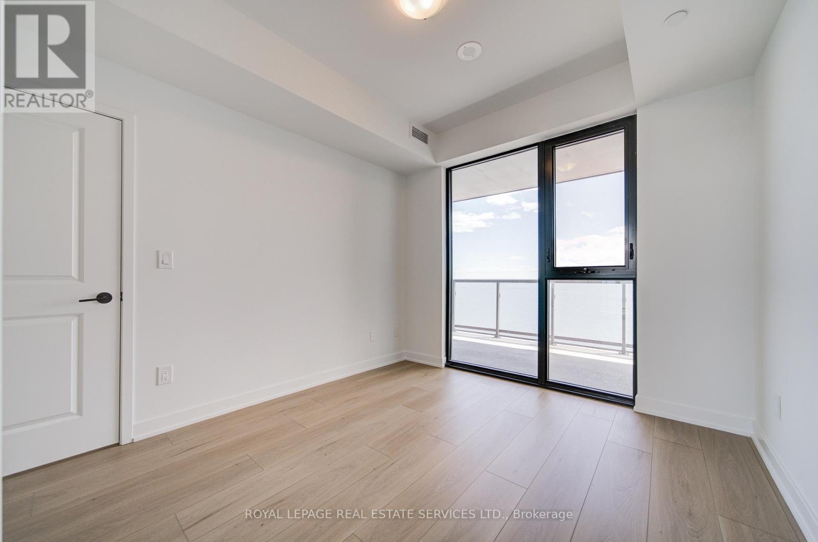 1206 - 2075 Lakeshore Road, Burlington, Ontario  L7R 1E2 - Photo 11 - W13117064