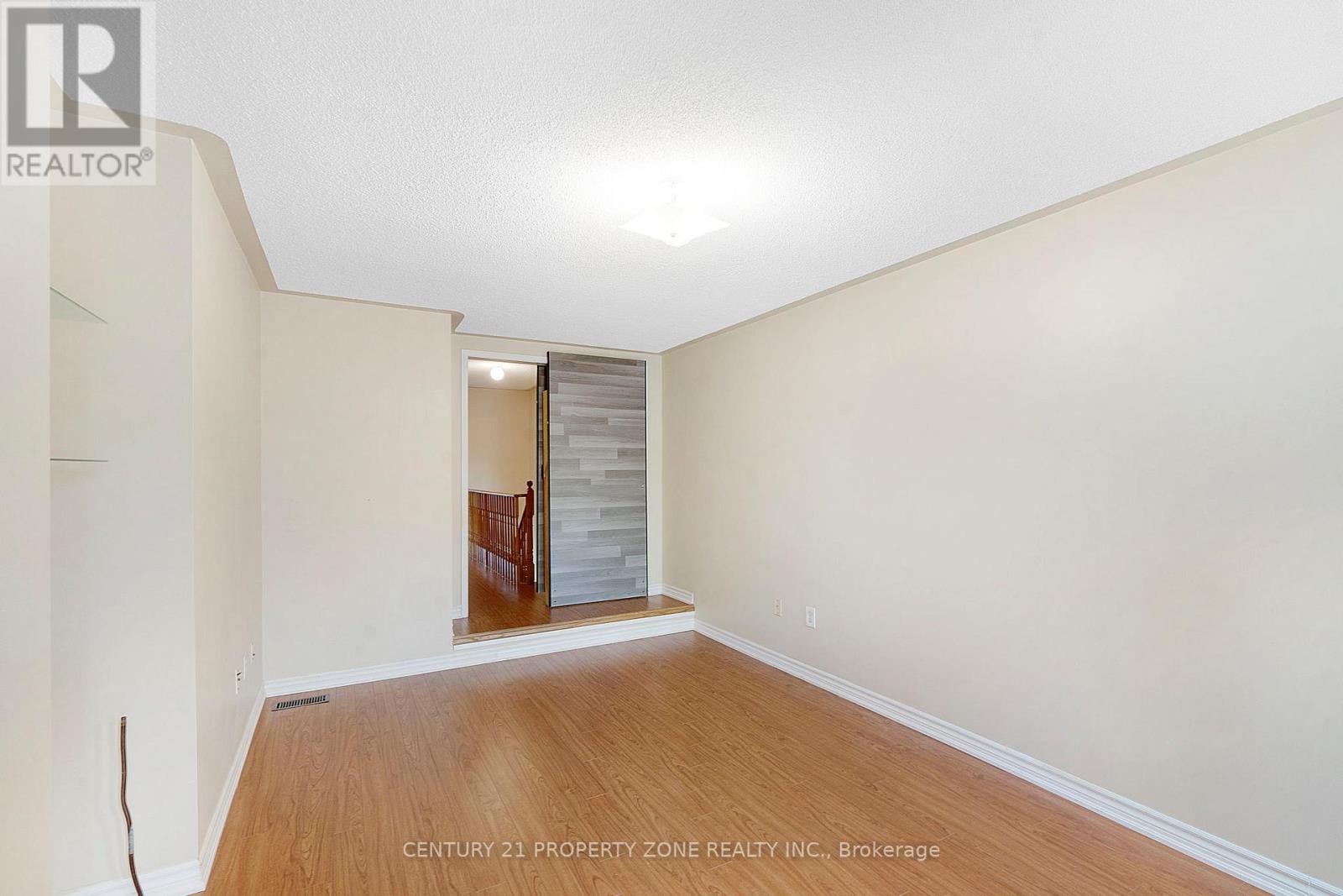 7186 Waldorf Way, Mississauga, Ontario  L5N 7P8 - Photo 35 - W13117080
