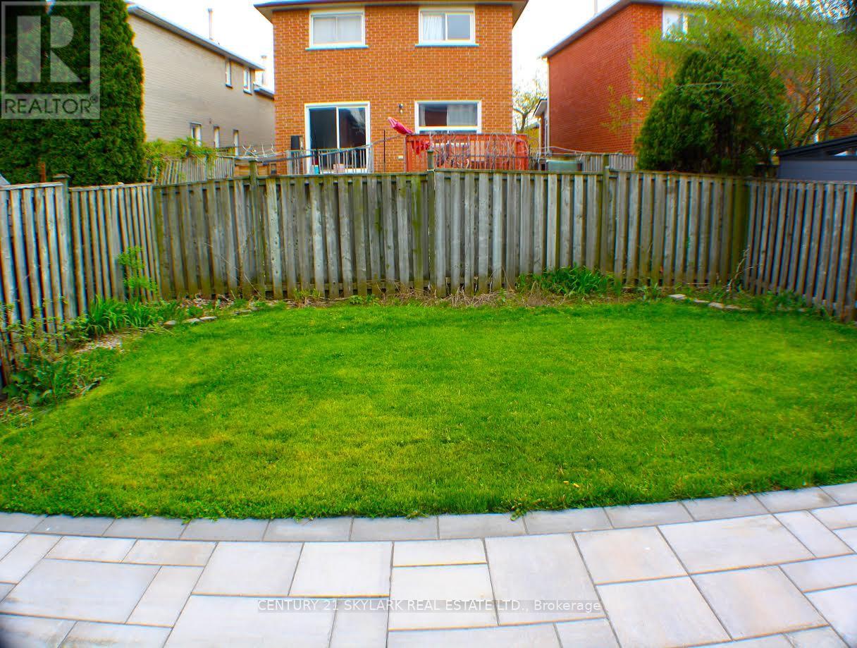 173 Lech Walesa Drive, Mississauga, Ontario  L5B 3H1 - Photo 22 - W13117136