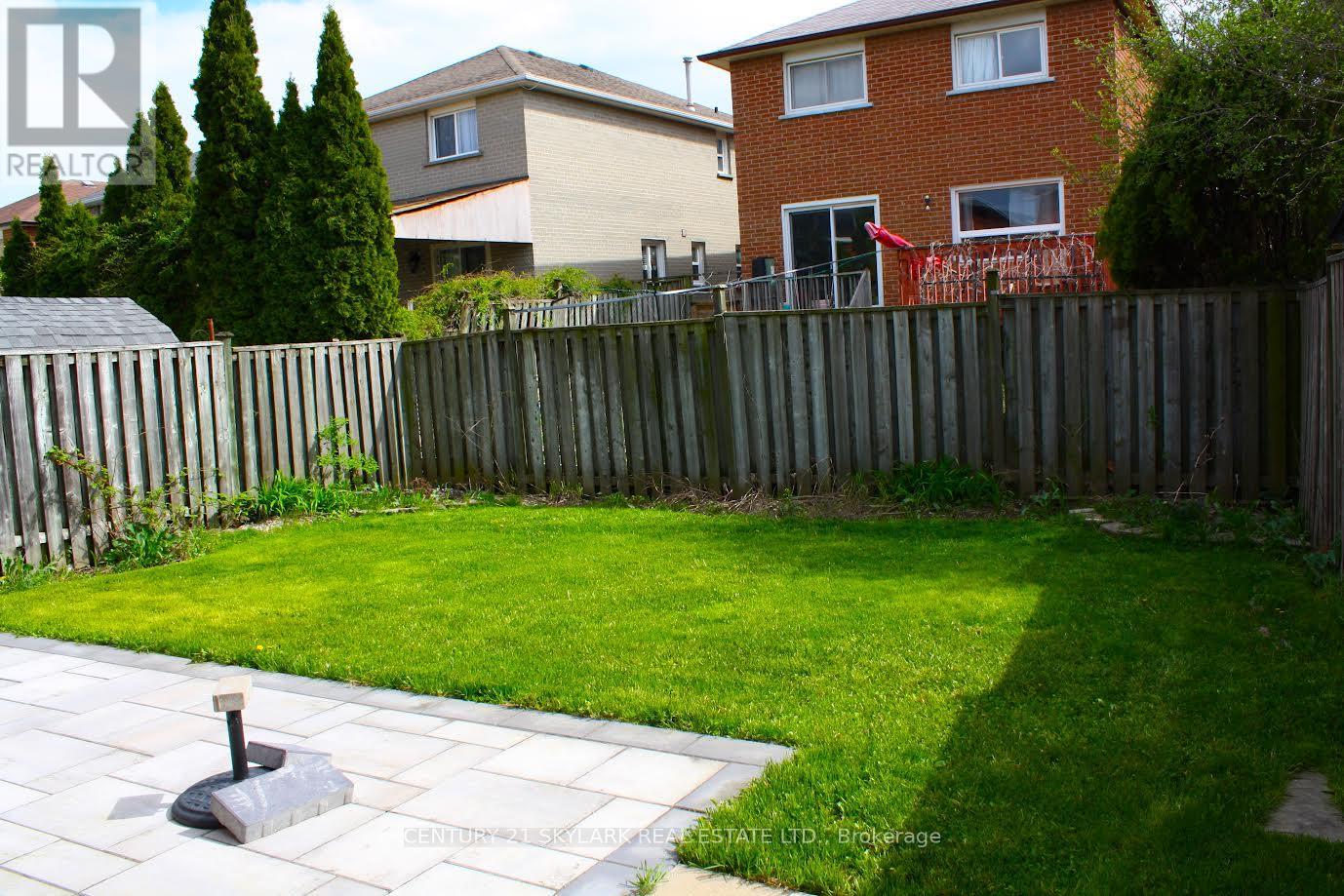 173 Lech Walesa Drive, Mississauga, Ontario  L5B 3H1 - Photo 25 - W13117136