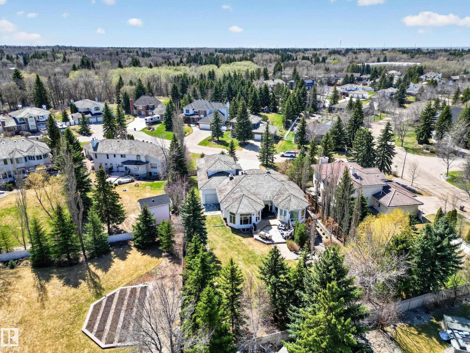 525 Estate Dr, Sherwood Park, Alberta  T8B 1M2 - Photo 4 - E4476373