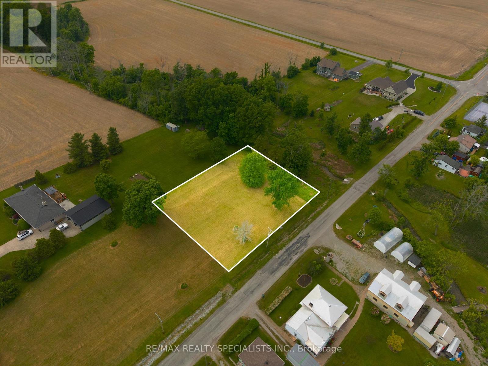 91 Dover Street, Haldimand, Ontario N1A 2W6 - Photo 3 - X13116992