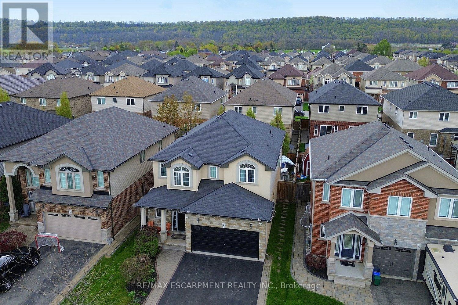 74 Lampman Drive, Grimsby, Ontario  L3M 0E7 - Photo 50 - X13117044