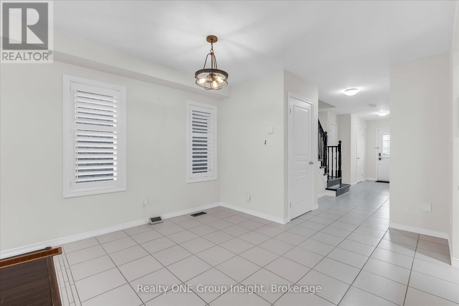 183 Penny Lane, Hamilton, Ontario  L8J 0E2 - Photo 10 - X13117086