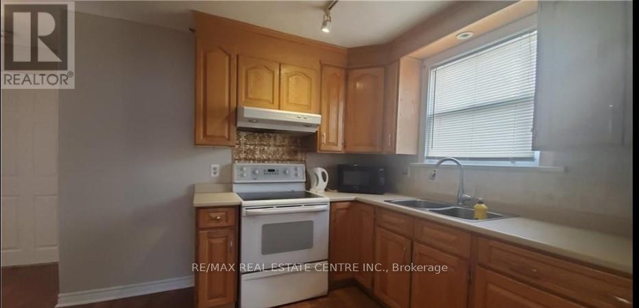 5759 Emery Street, Niagara Falls, Ontario  L2G 1L8 - Photo 4 - X13117114