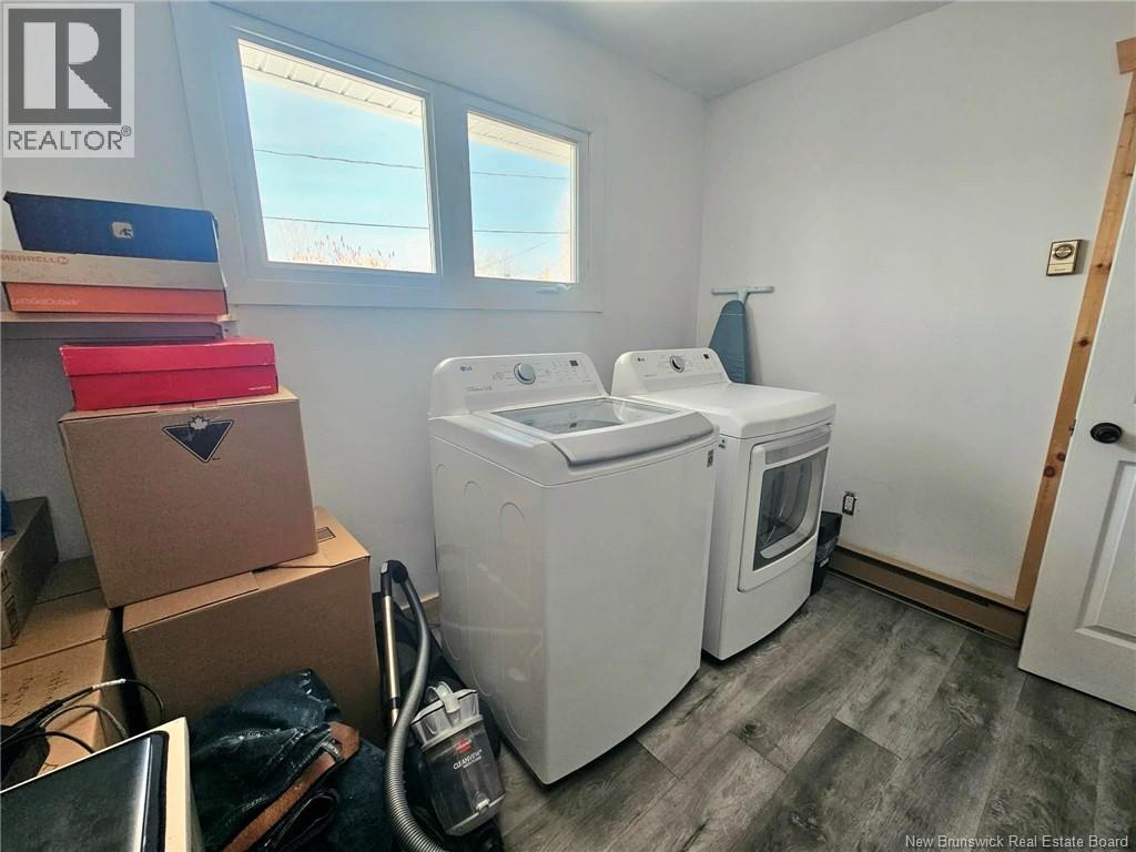 510 Fleet, Bathurst, New Brunswick  E2A 4H1 - Photo 35 - NB133333