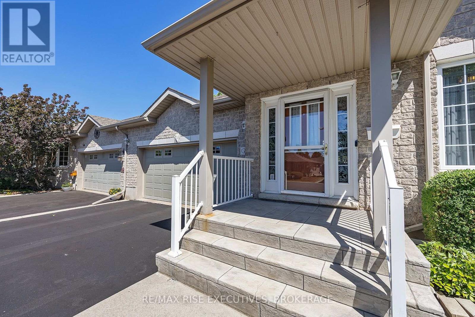 118 Sheridan Street, Kingston, Ontario  K7P 3H7 - Photo 4 - X13117250