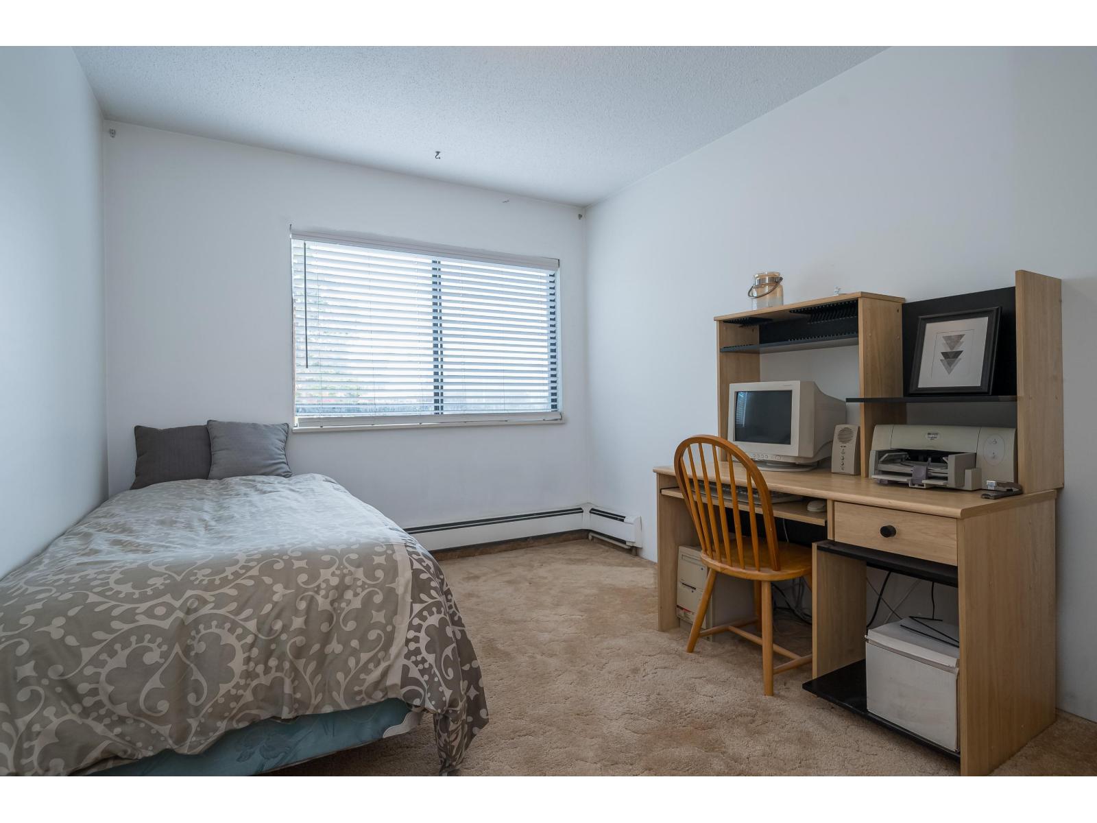 218 15020 North Bluff Road, White Rock, British Columbia  V4B 5A4 - Photo 21 - R3120152
