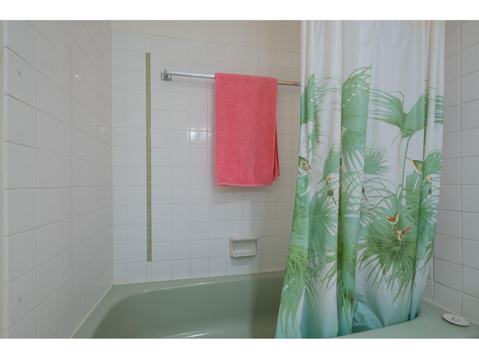 218 15020 North Bluff Road, White Rock, British Columbia  V4B 5A4 - Photo 24 - R3120152