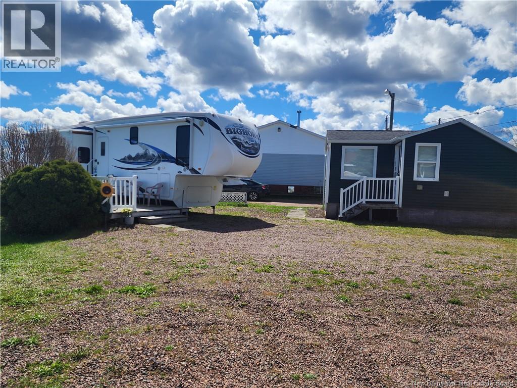 53 Thibodeau, Grand-Barachois, New Brunswick  E4P 8P4 - Photo 7 - NB139149