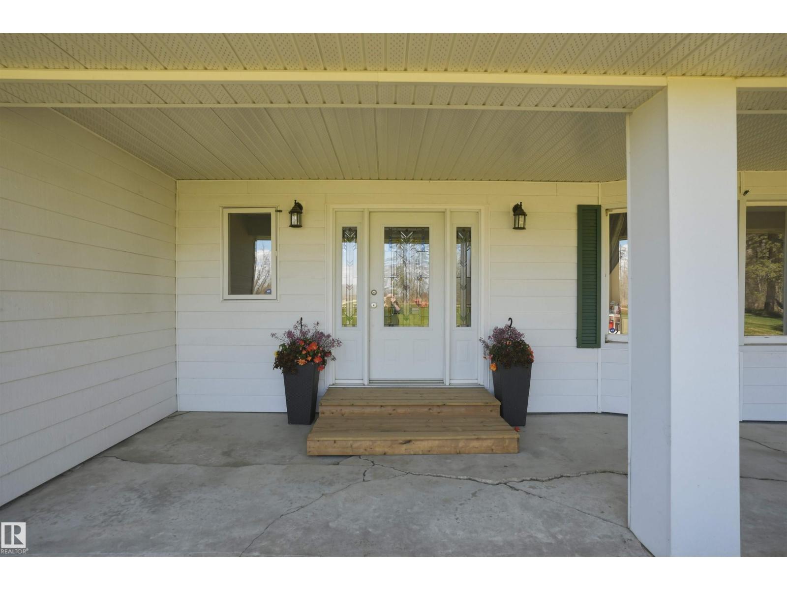 3003 Twp Road 562, Rural Lac Ste. Anne County, Alberta  T0E 1V0 - Photo 4 - E4487145