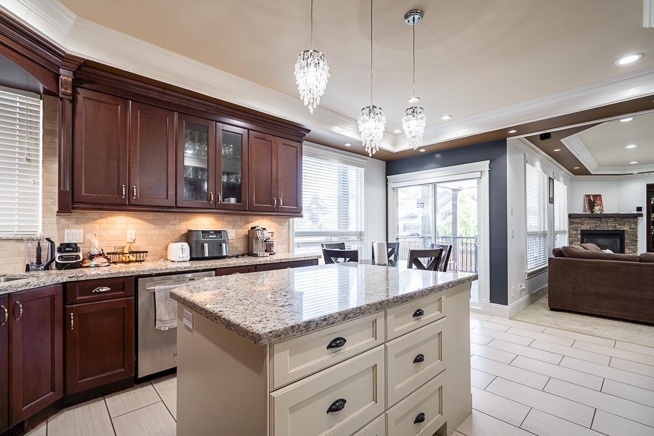 6638 125a Street, Surrey, British Columbia  V3W 1V6 - Photo 11 - R3122074