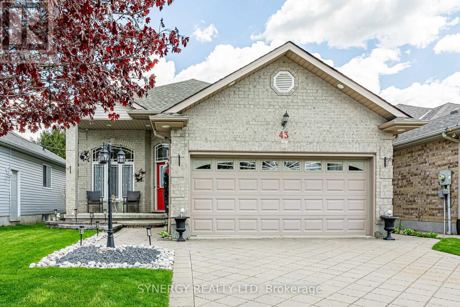 43 Juniper Crescent, Strathroy-Caradoc, Ontario  N7G 4G4 - Photo 2 - X13117158