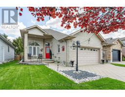 43 JUNIPER CRESCENT, Strathroy-Caradoc, Ontario