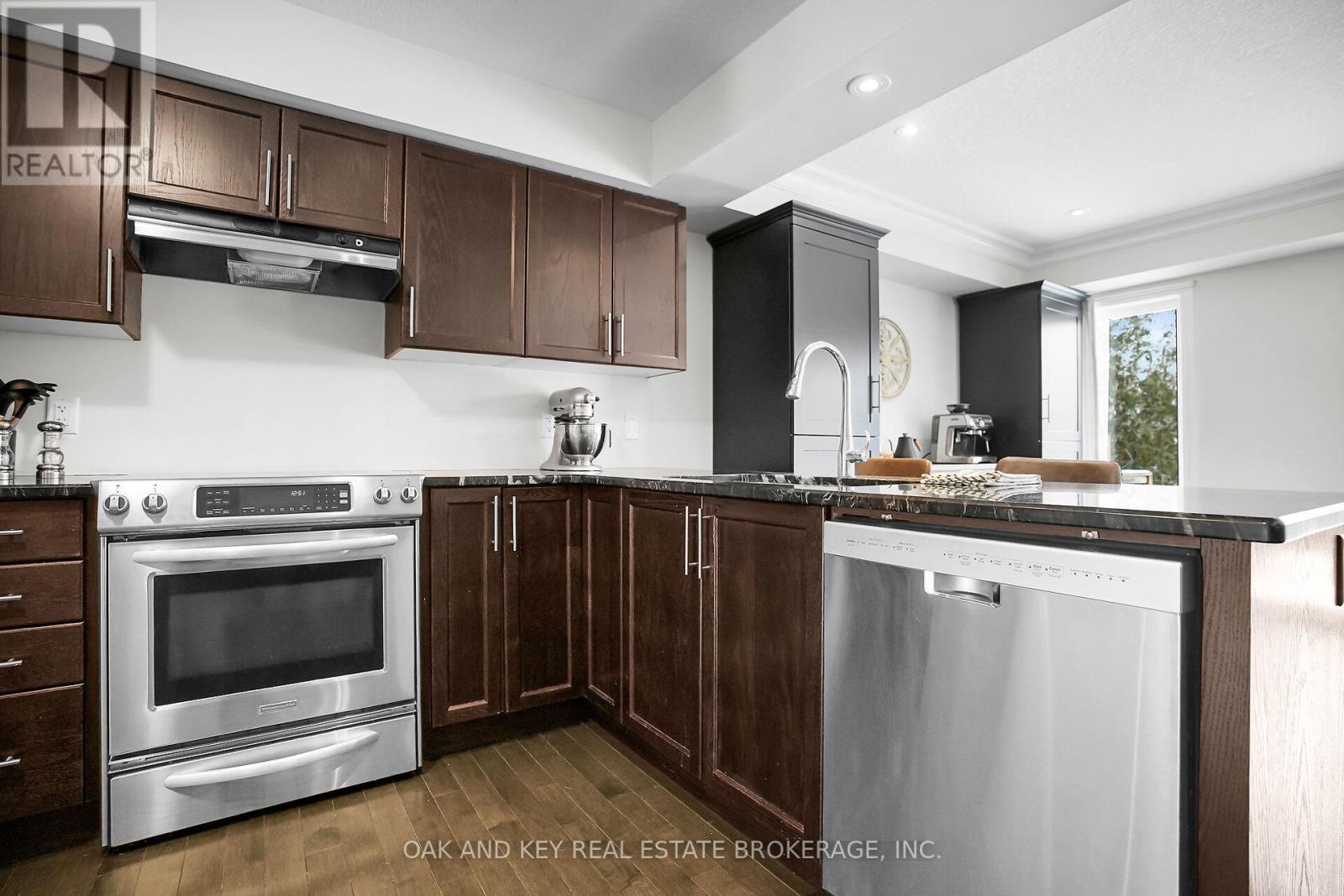 8 - 55 Harrison Street, Stratford, Ontario  N5A 0C9 - Photo 6 - X13117224