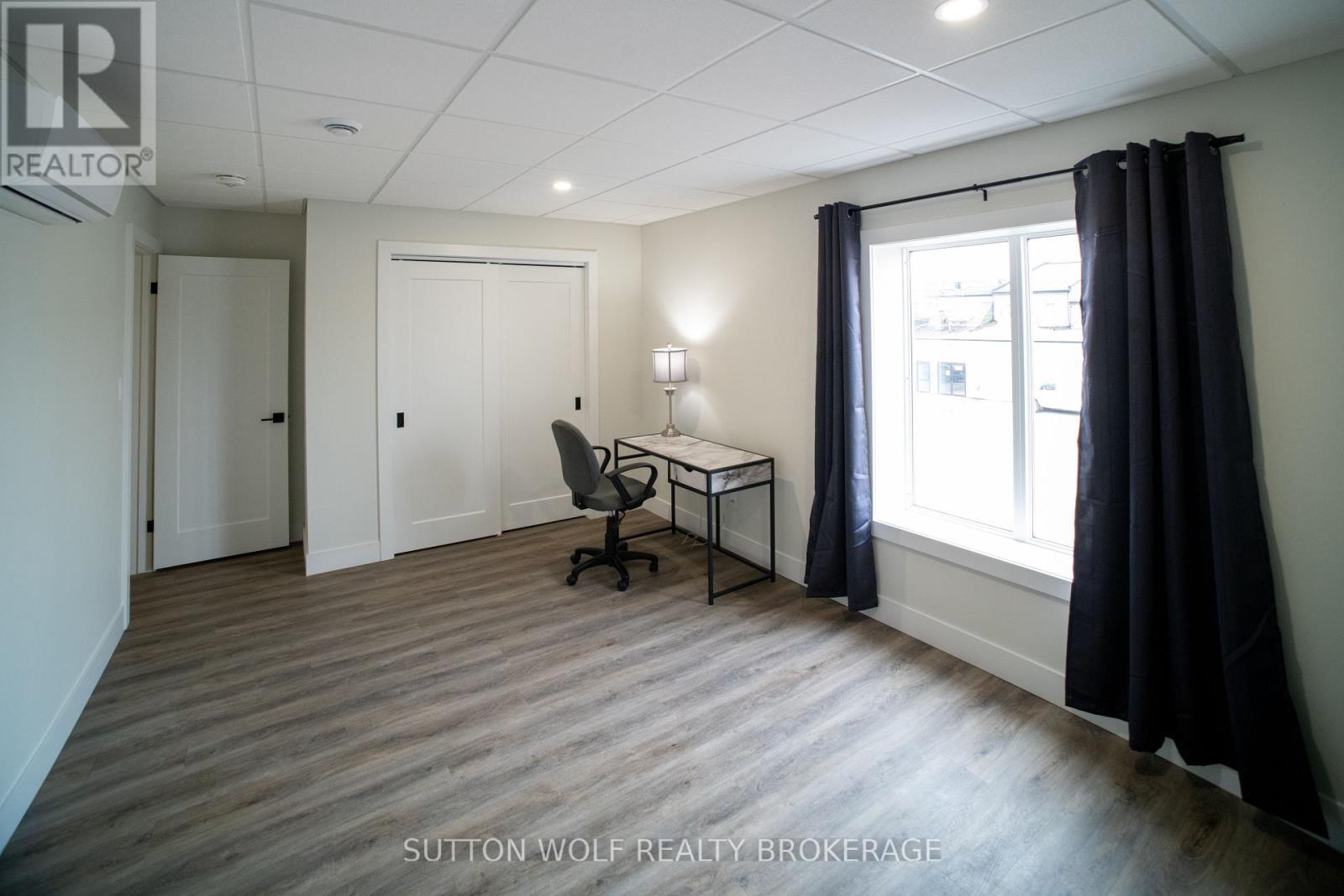 301 - 19 Centre Street W, Strathroy-Caradoc, Ontario  N7G 1T5 - Photo 3 - X13117348