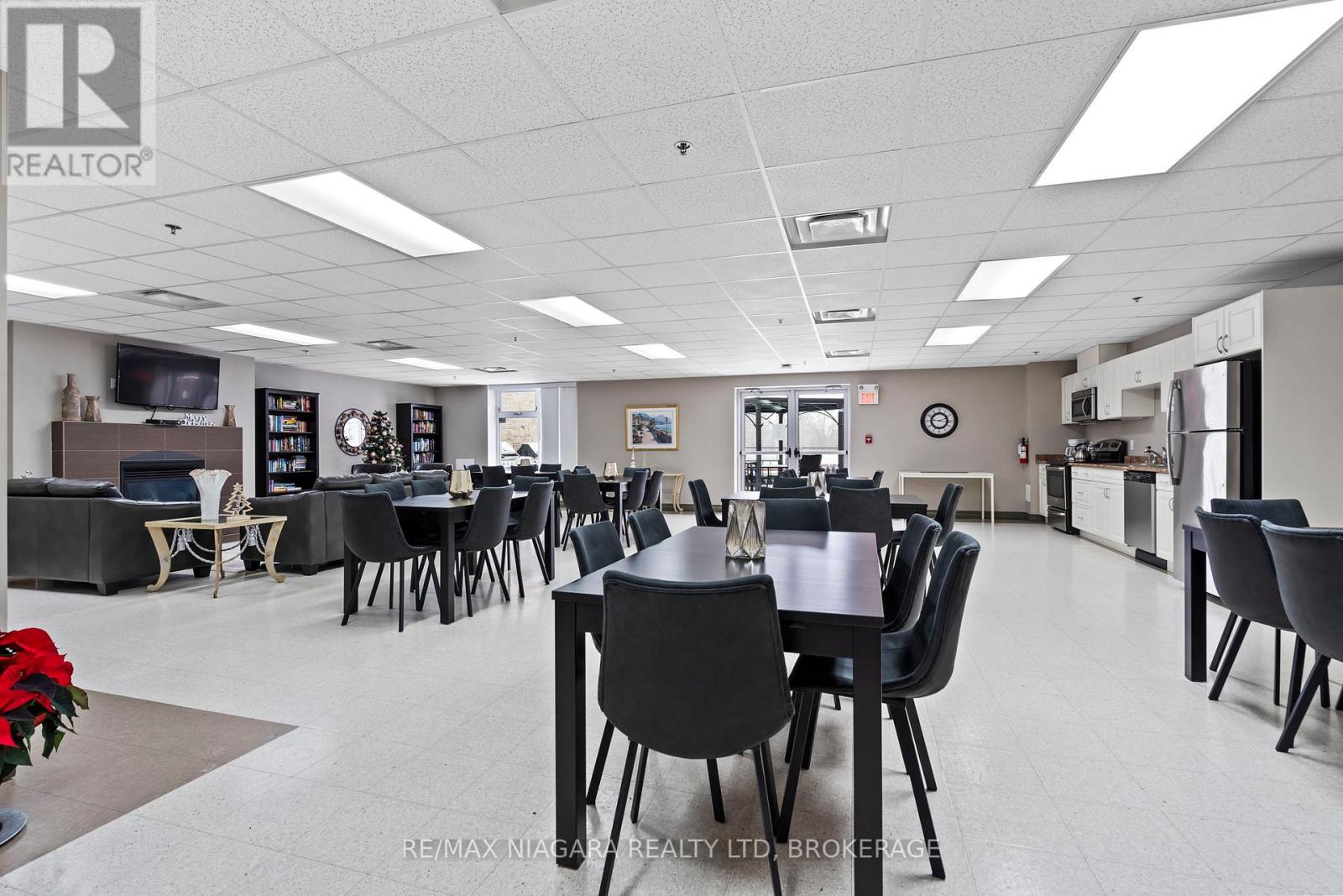 308 - 141 Vansickle Road, St. Catharines, Ontario  L2S 0E5 - Photo 30 - X12868226