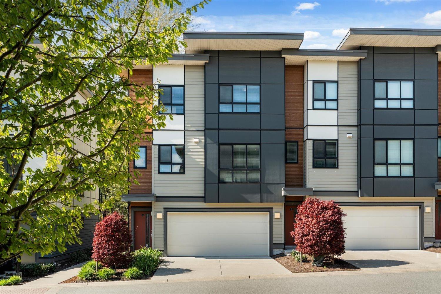 6 1968 NORTH PARALLEL ROAD, Abbotsford, British Columbia